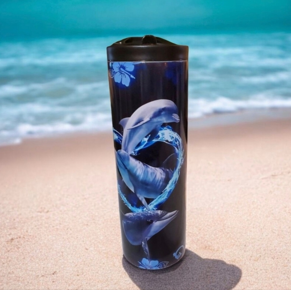 Dolphin Love 20oz Tumbler with duo lids 🎉sale